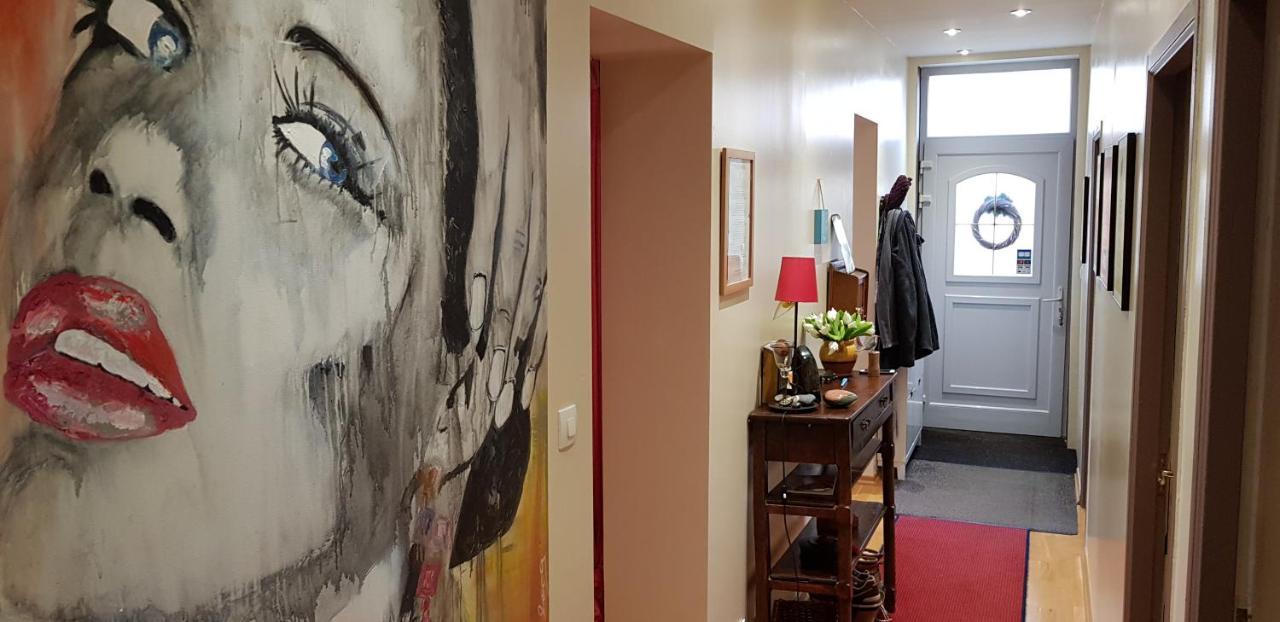 La Chouette Maison - Chambres D'Hotes Et Gite En Ville Remiremont Eksteriør bilde